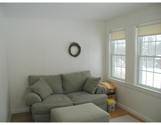 35 Benjamin Road Shirley, MA 01464 - Photo 9 of 13 a living room with furniture and a window