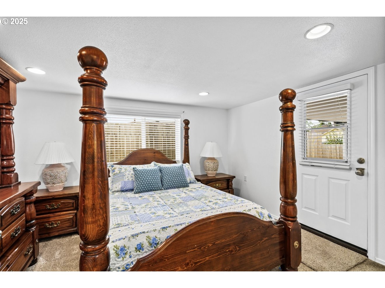 1995 Scott Road Springfield, OR 97477 - Photo 21 of 43 a bedroom with a bed and wooden floor