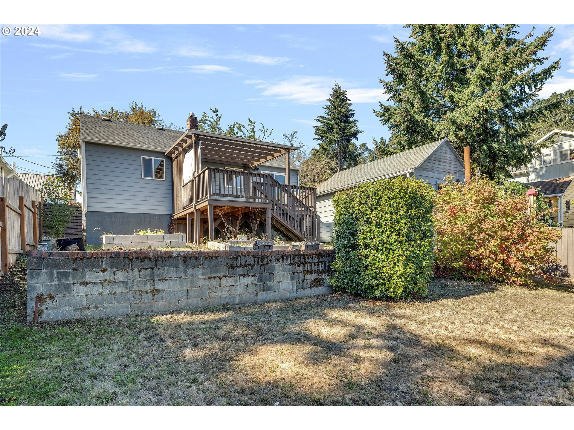 362 Southwest Oak Street Willamina, OR 97396 - Photo 30 of 34 a front view of a house with a yard