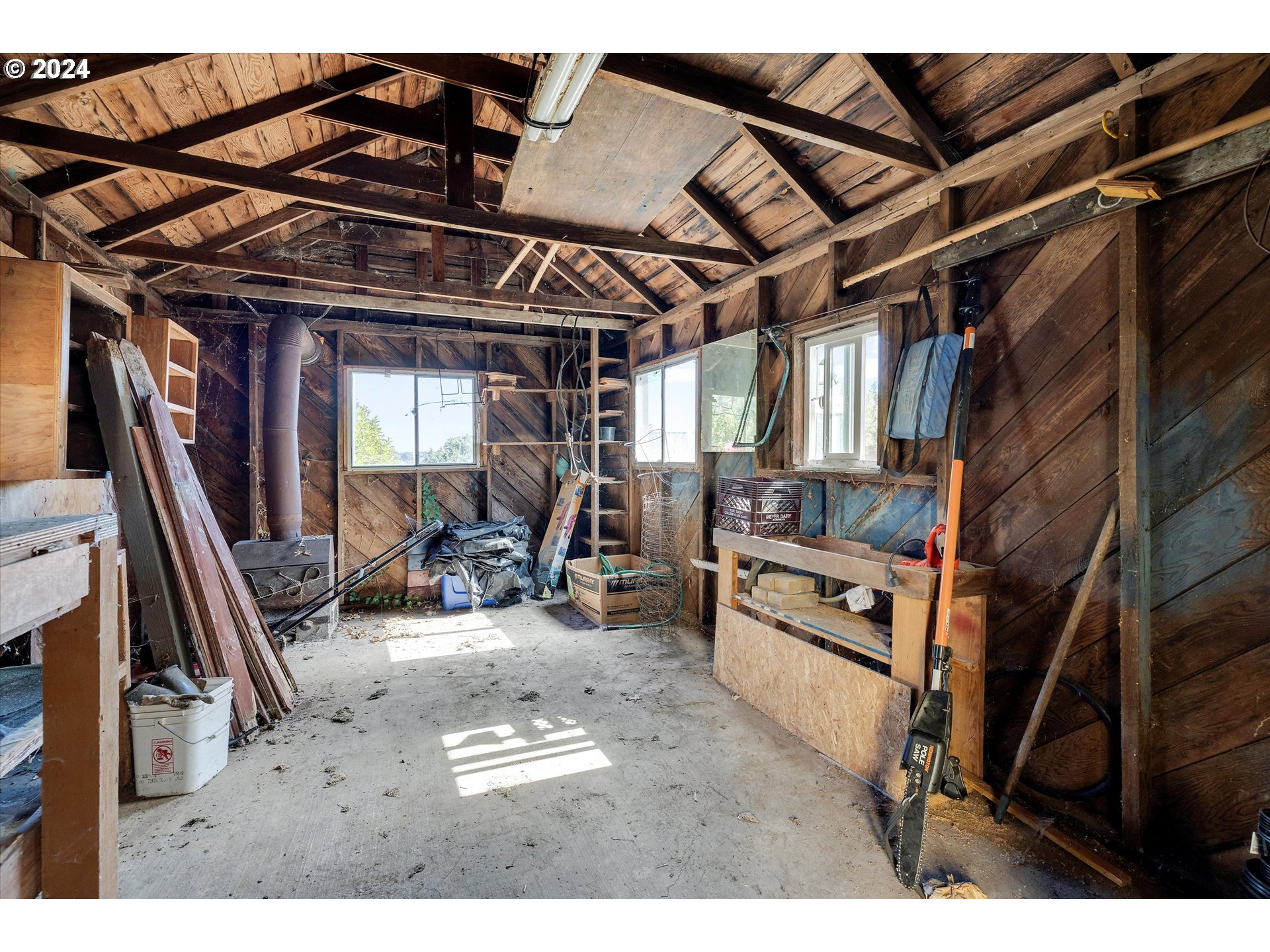 362 Southwest Oak Street Willamina, OR 97396 - Photo 33 of 34 a view of a room with gym equipment