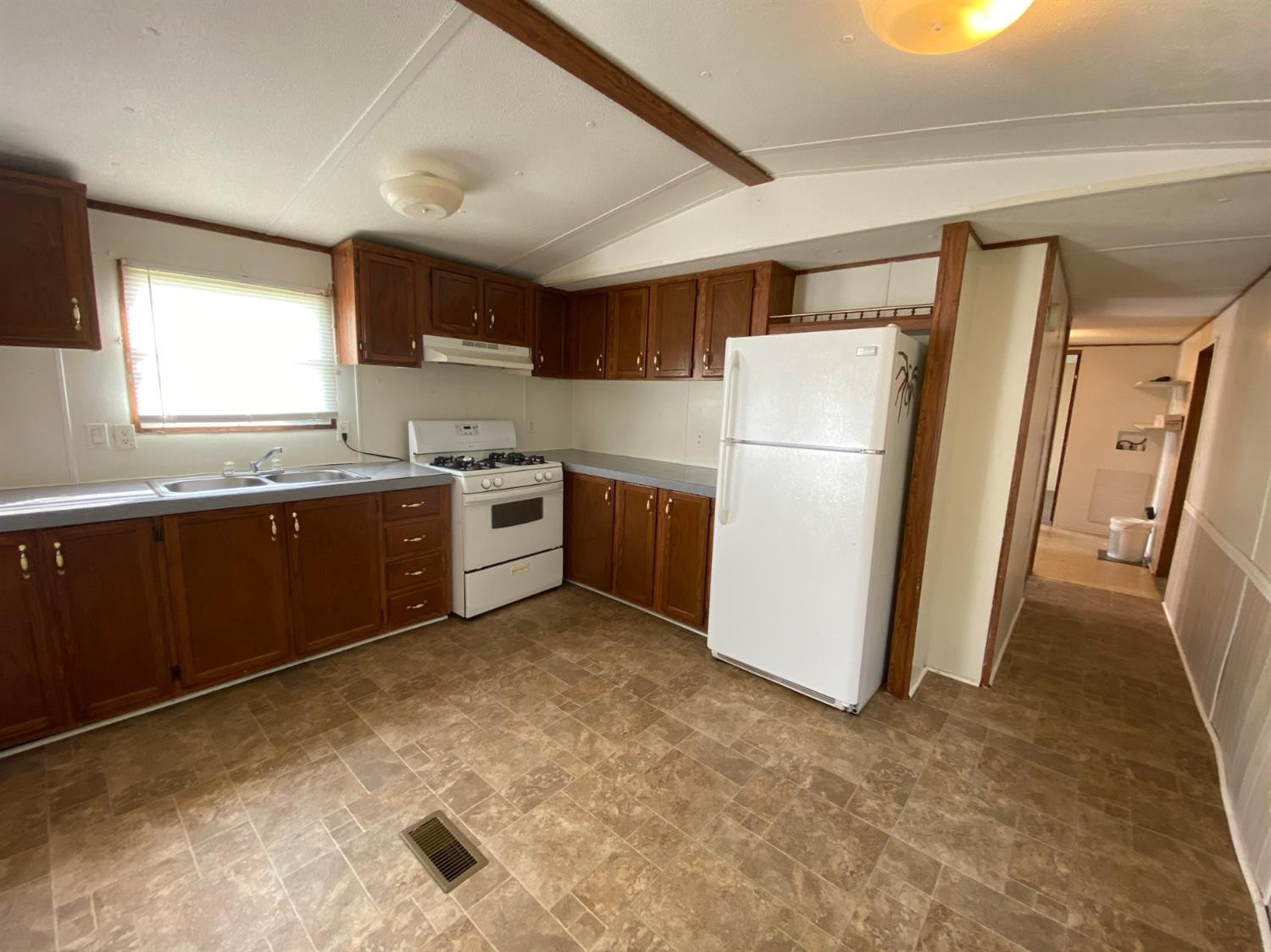 400 Oldson Road Paris, KY 40361 - Photo 35 of 73 Photo 35