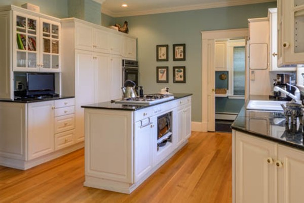 18 Calumet Road Winchester, MA 01890 - Photo 11 of 30 Gallery Image 11