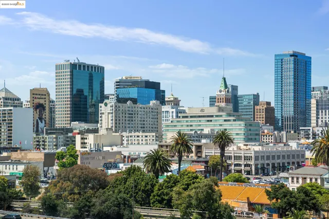 $739,500 | 428 Alice Street, Unit 817, Oakland, CA 94607