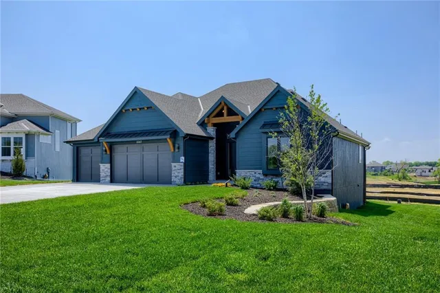 $907,725 | 12472 South Barth Road, Olathe, KS 66061
