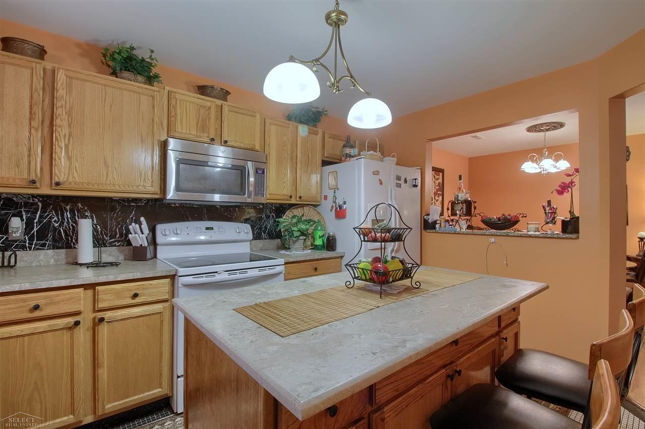 20614 Dunham Road Clinton Township, MI 48038 - Photo 16 of 29 31333709-15.JPG