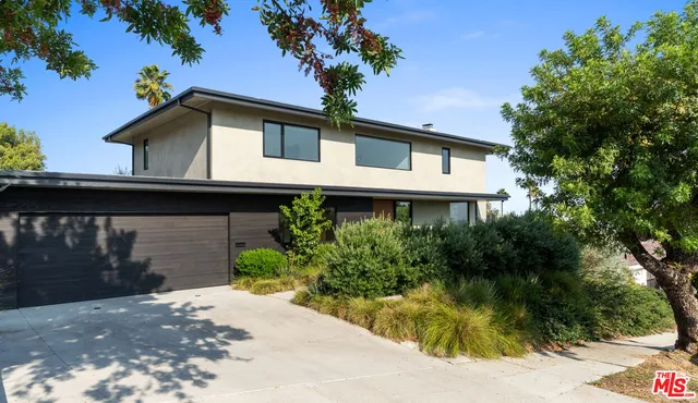 $19,500 | 2216 Winona Boulevard, Los Angeles, CA 90027