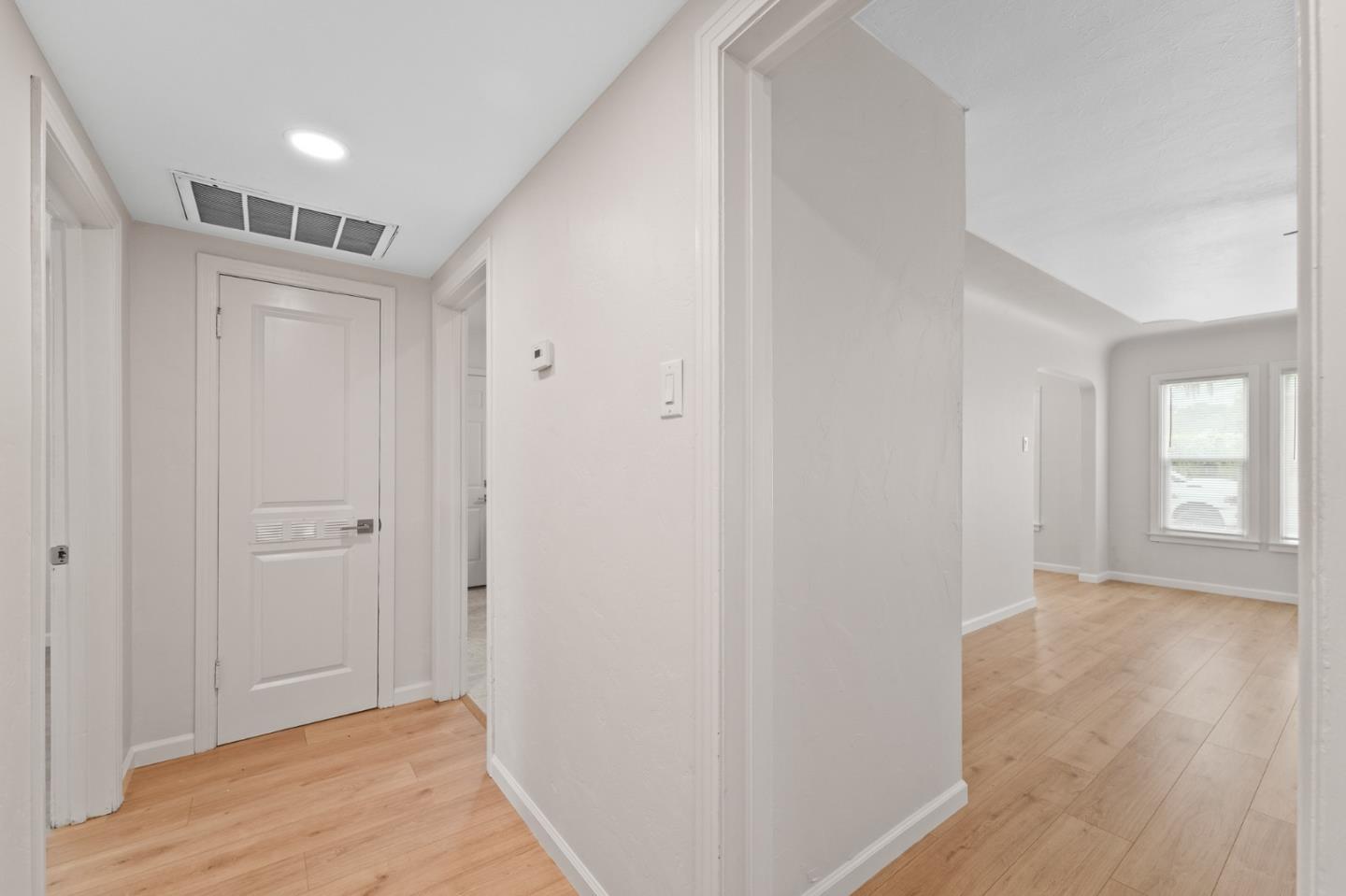 636 West 25th Street Merced, CA 95340 - Photo 17 of 31 a view of hallway with wooden floor
