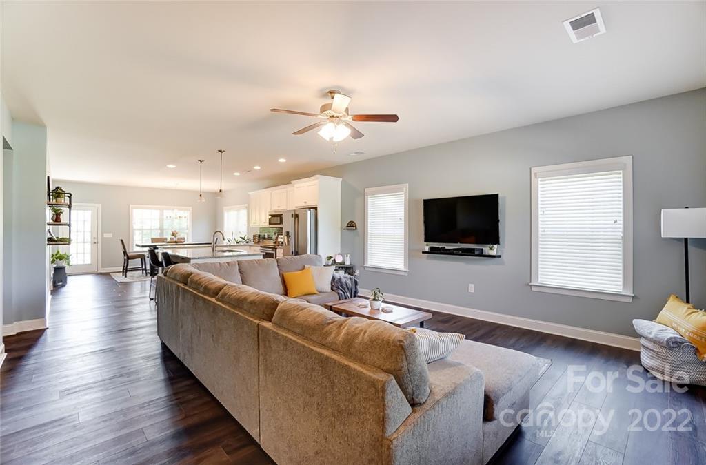12892 Hill Pine Road Midland, NC 28107 - Photo 9 of 40 Gallery Image 9