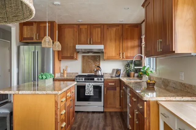 $1,295,000 | 1114 Sheila Lane, Pacifica, CA 94044