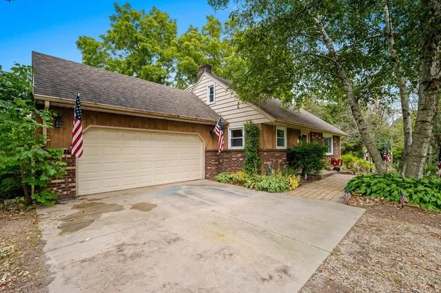 $439,900 | 3620 County Rd I, Saukville, WI 53080