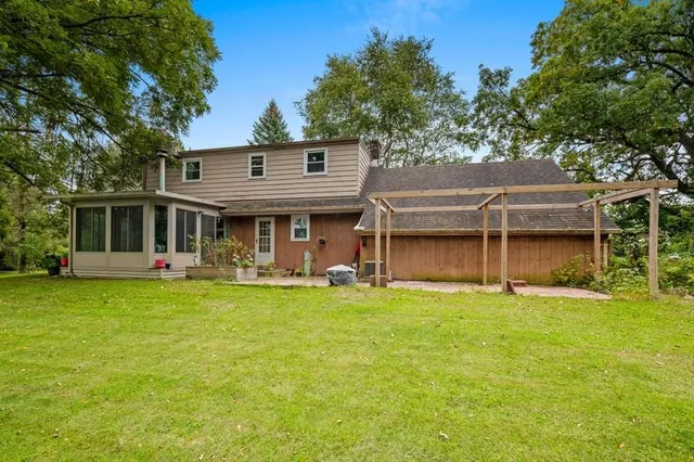 $439,900 | 3620 County Rd I, Saukville, WI 53080