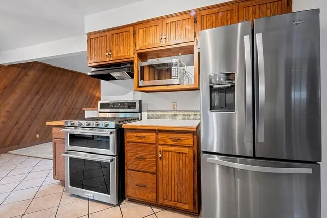 $439,900 | 3620 County Rd I, Saukville, WI 53080