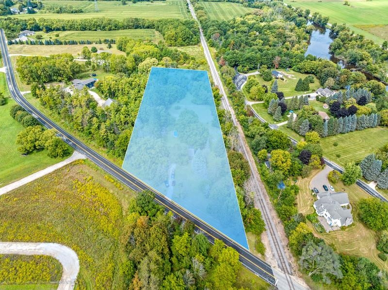 3620 County Rd I Saukville, WI 53080 - Photo 3 of 35