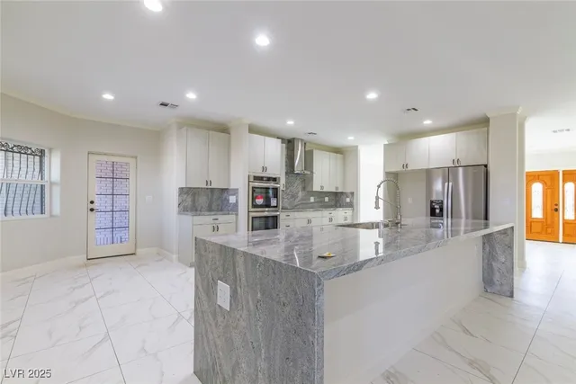 $6,000 | 60 East Levi Avenue, Las Vegas, NV 89183