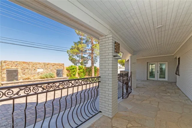 $6,000 | 60 East Levi Avenue, Las Vegas, NV 89183