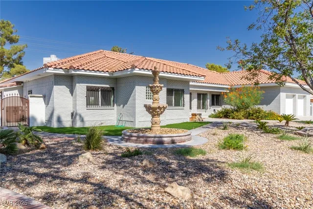 $6,000 | 60 East Levi Avenue, Las Vegas, NV 89183