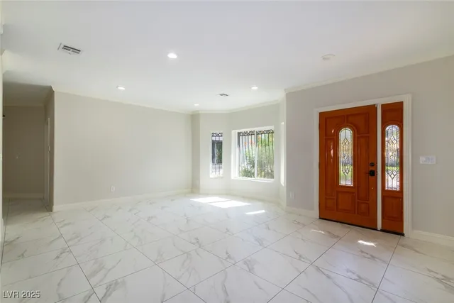 $6,000 | 60 East Levi Avenue, Las Vegas, NV 89183