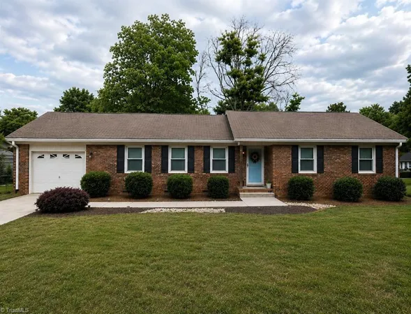 $330,000 | 2800 New Garden Road East, Greensboro, NC 27455