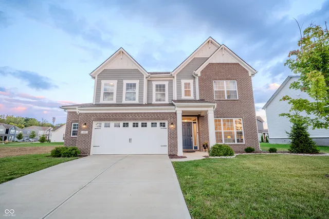 $463,900 | 8433 Hidden Meadow Pass, McCordsville, IN 46055