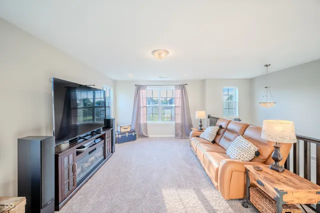 $468,900 | 8433 Hidden Meadow Pass, McCordsville, IN 46055