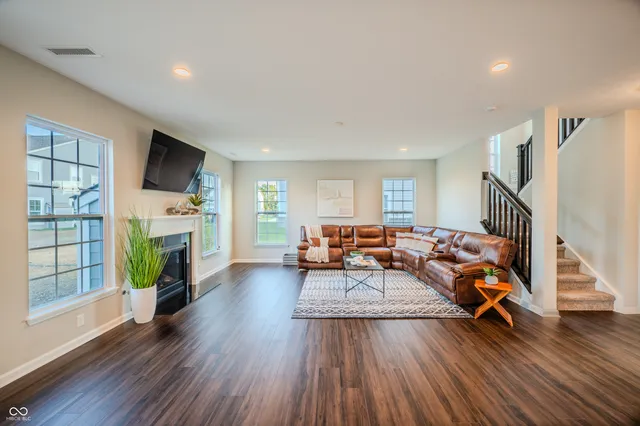 $468,900 | 8433 Hidden Meadow Pass, McCordsville, IN 46055