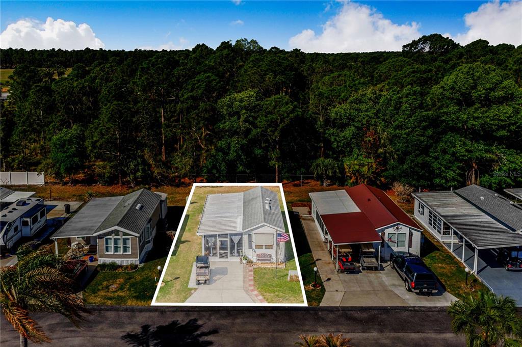 475 Pine Loop Frostproof, FL 33843 - Photo 28 of 40 an aerial view of a house