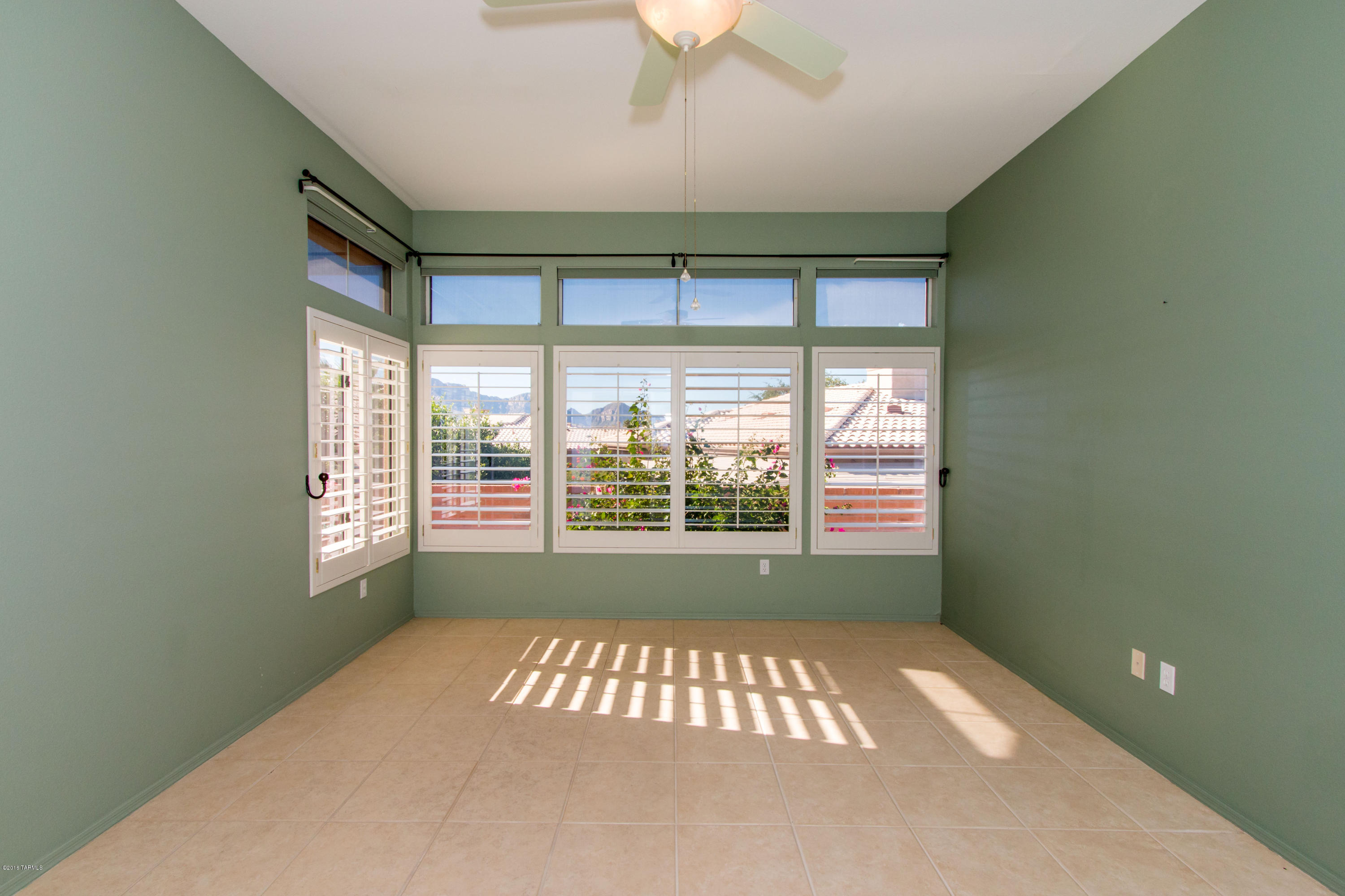 1604 East Crown Ridge Way Tucson, AZ 85755 - Photo 15 of 28