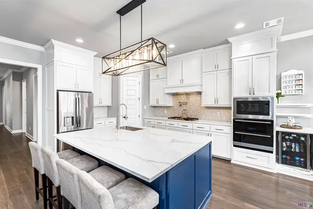 $599,000 | 37359 Cypress Hollow Avenue, Prairieville, LA 70769