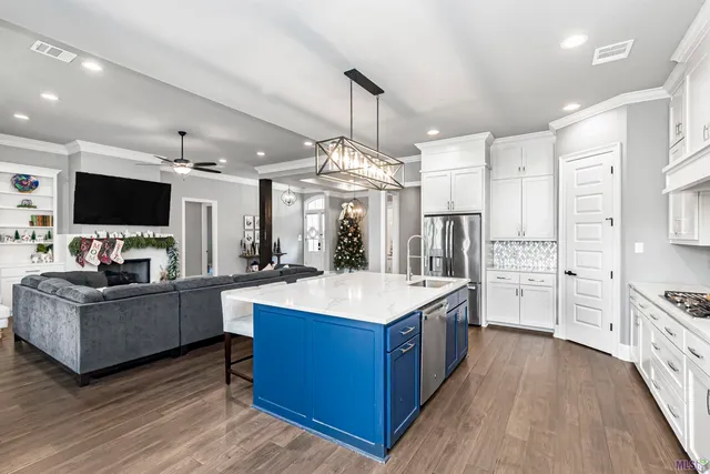 $599,000 | 37359 Cypress Hollow Avenue, Prairieville, LA 70769