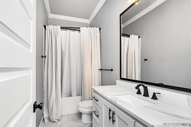 $599,000 | 37359 Cypress Hollow Avenue, Prairieville, LA 70769