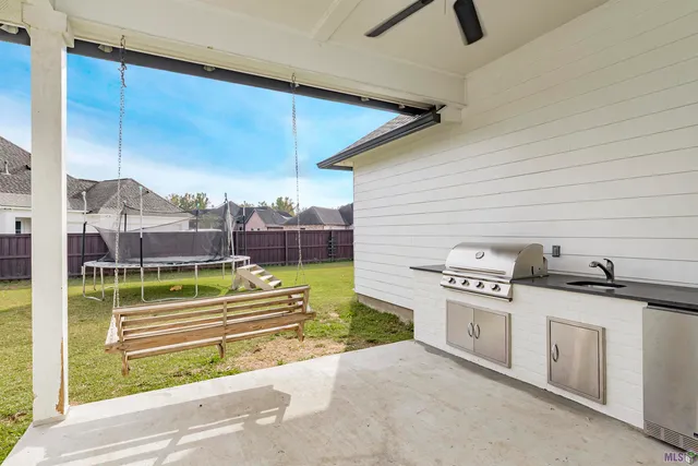 $599,000 | 37359 Cypress Hollow Avenue, Prairieville, LA 70769