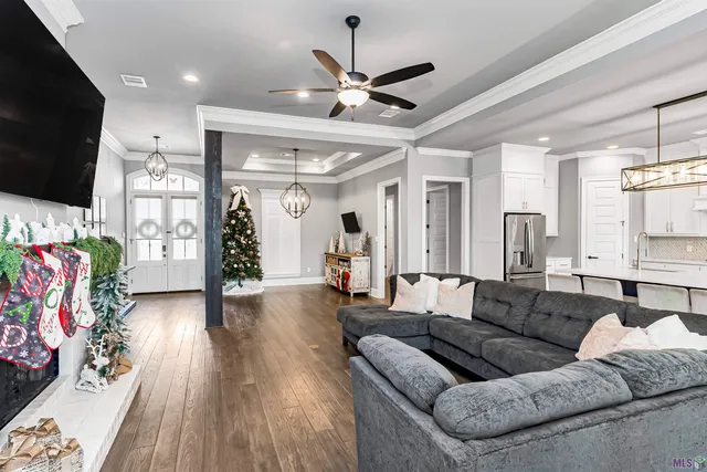 $599,000 | 37359 Cypress Hollow Avenue, Prairieville, LA 70769