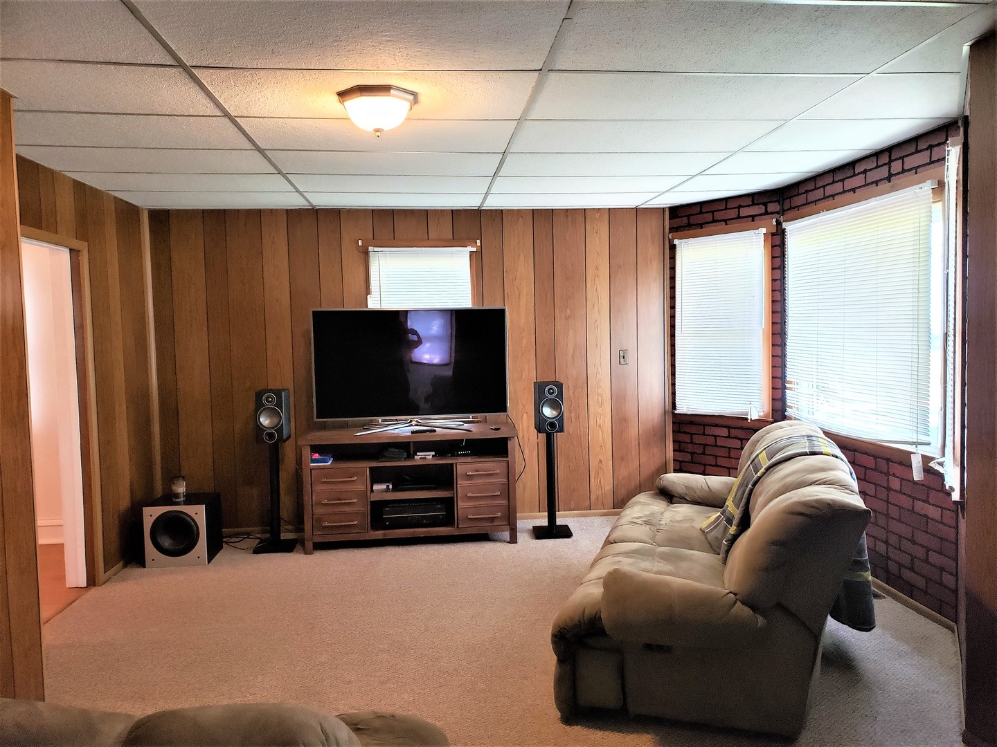 2745 North 21st Road Seneca, IL 61360 - Photo 12 of 20