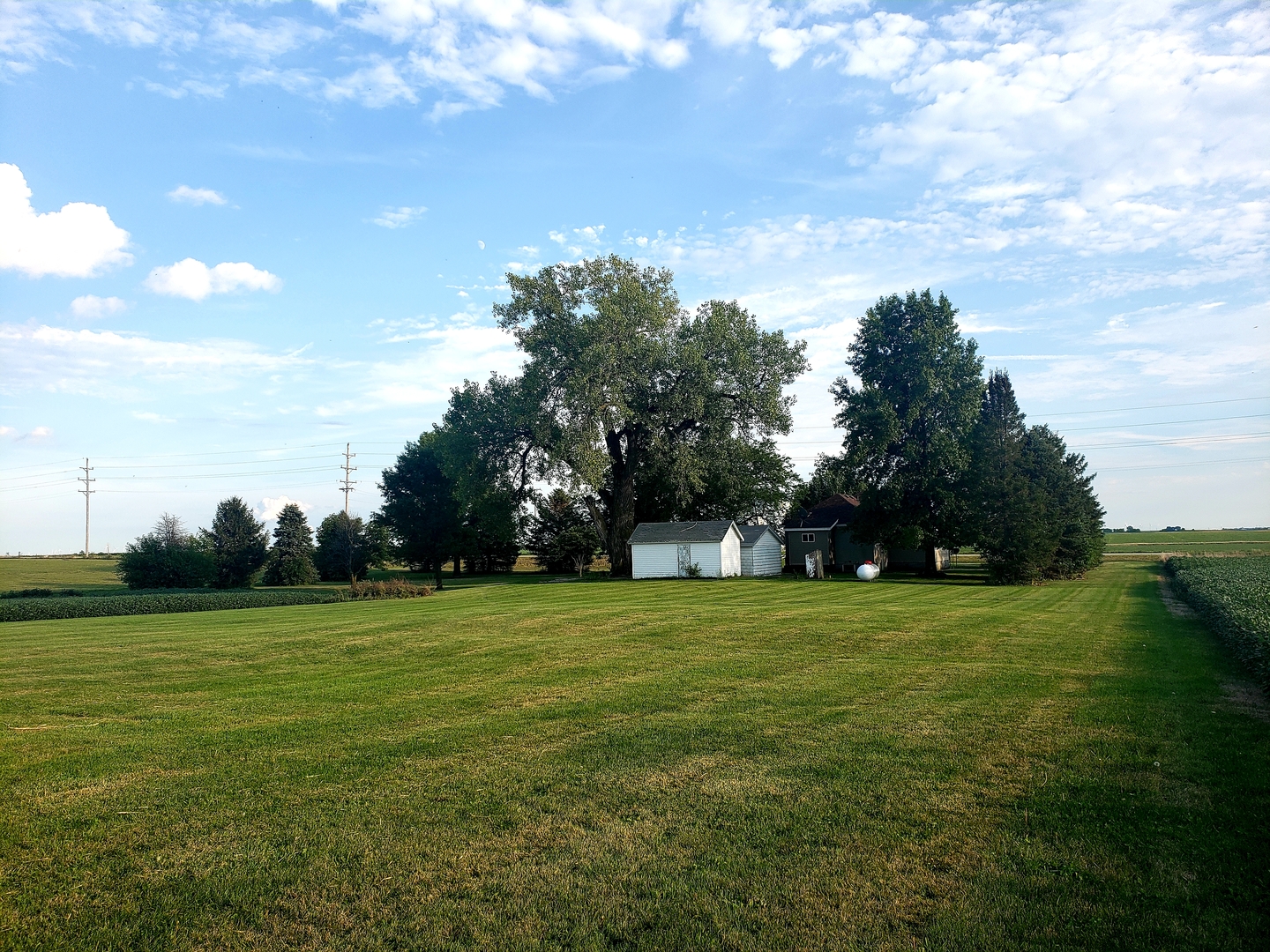 2745 North 21st Road Seneca, IL 61360 - Photo 3 of 20