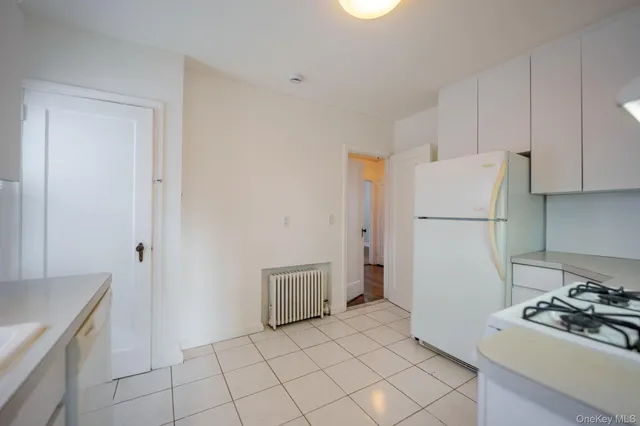 $929,000 | 123 Nugent Street, New Hyde Park, NY 11040