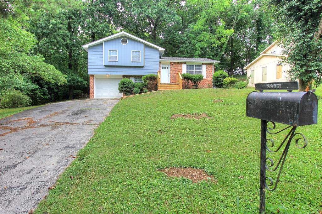 8937 Drake Parkway Road Chattanooga, TN 37416 - Photo 2 of 25 8937 Drake Pkwy Rd (2)