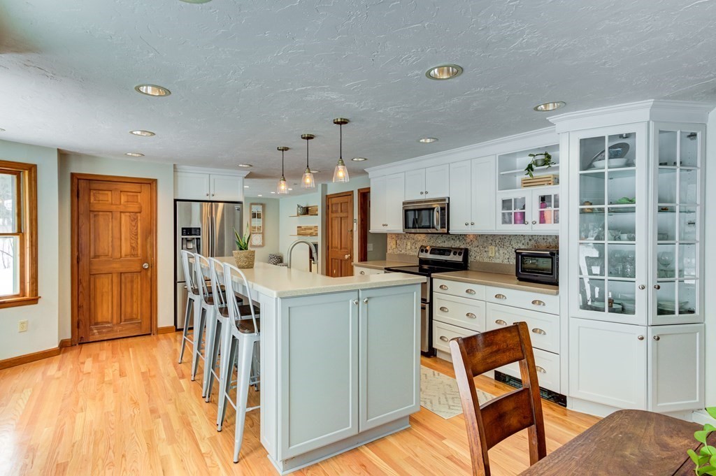 400 Sterling Road Holden, MA 01522 - Photo 15 of 42