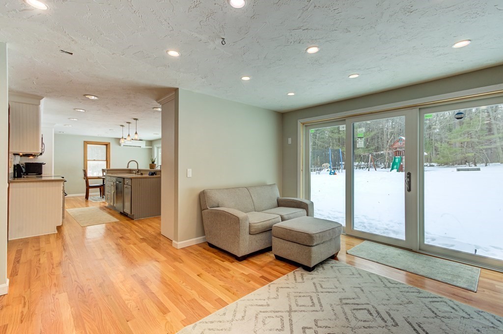 400 Sterling Road Holden, MA 01522 - Photo 18 of 42