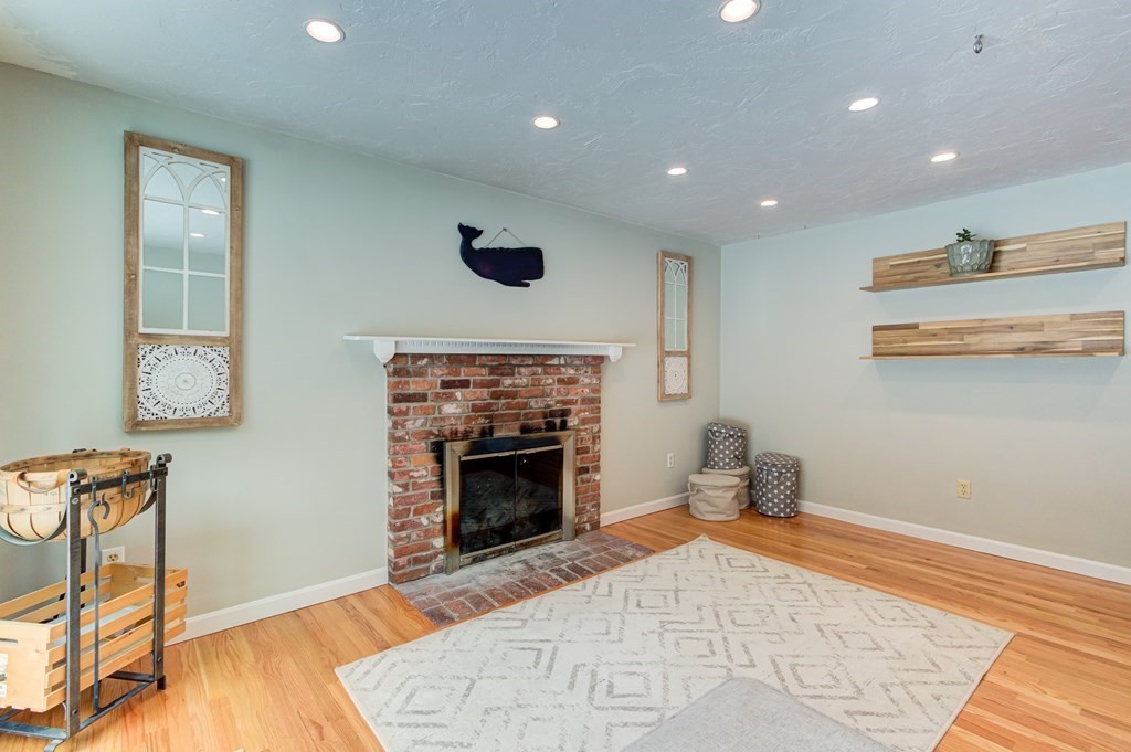 400 Sterling Road Holden, MA 01522 - Photo 20 of 42