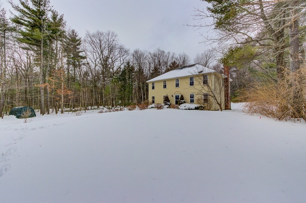 400 Sterling Road Holden, MA 01522 - Photo 2 of 42