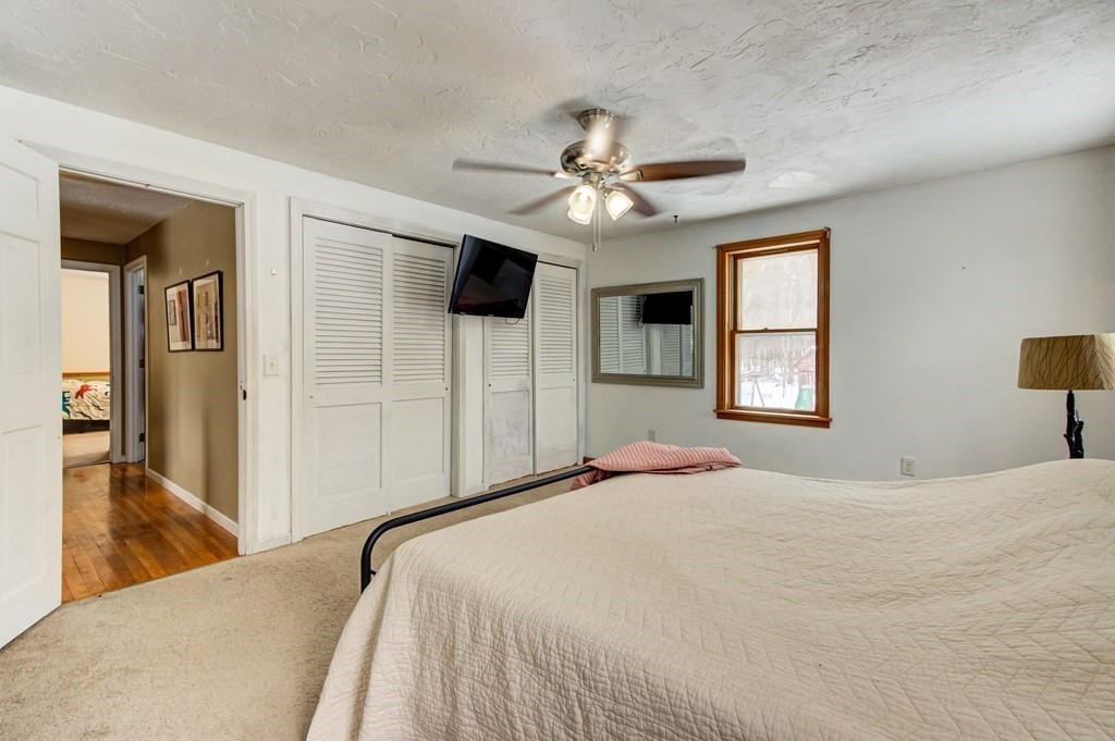 400 Sterling Road Holden, MA 01522 - Photo 22 of 42