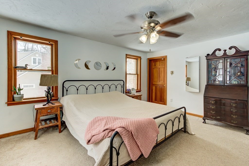 400 Sterling Road Holden, MA 01522 - Photo 23 of 42