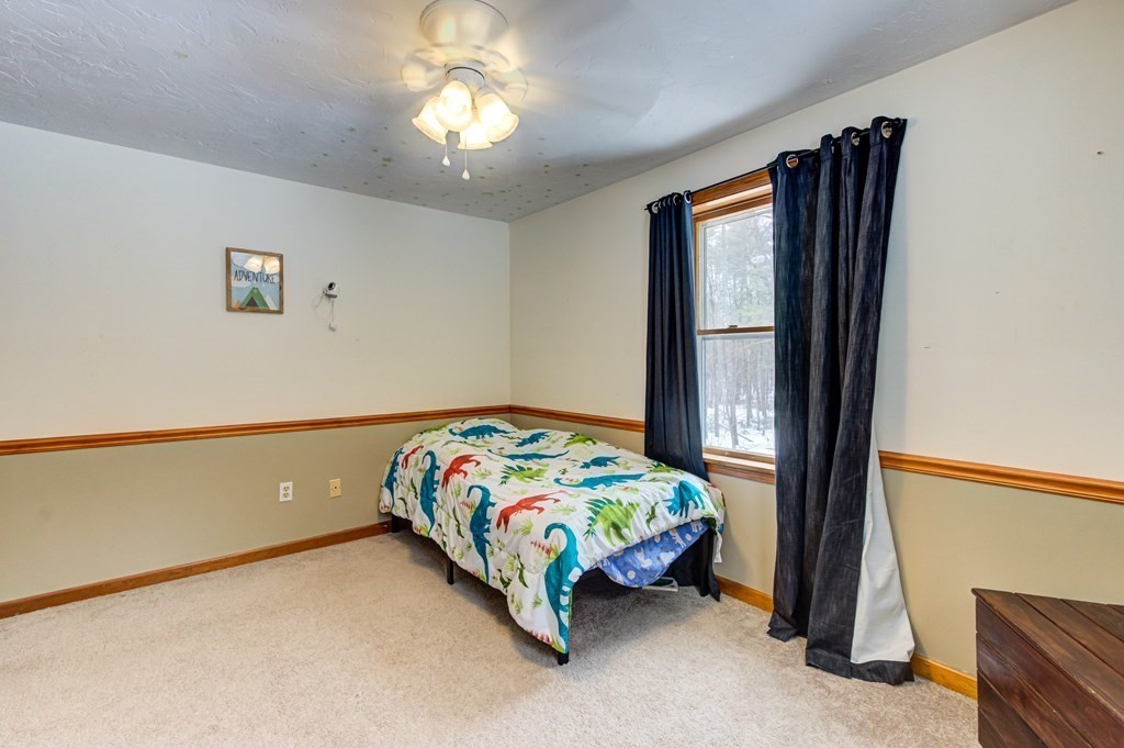400 Sterling Road Holden, MA 01522 - Photo 28 of 42