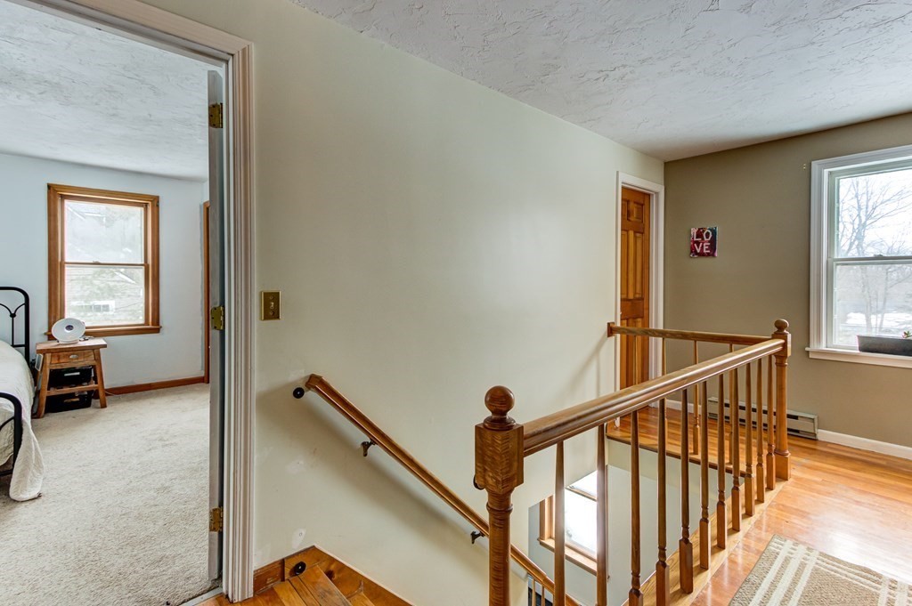 400 Sterling Road Holden, MA 01522 - Photo 30 of 42
