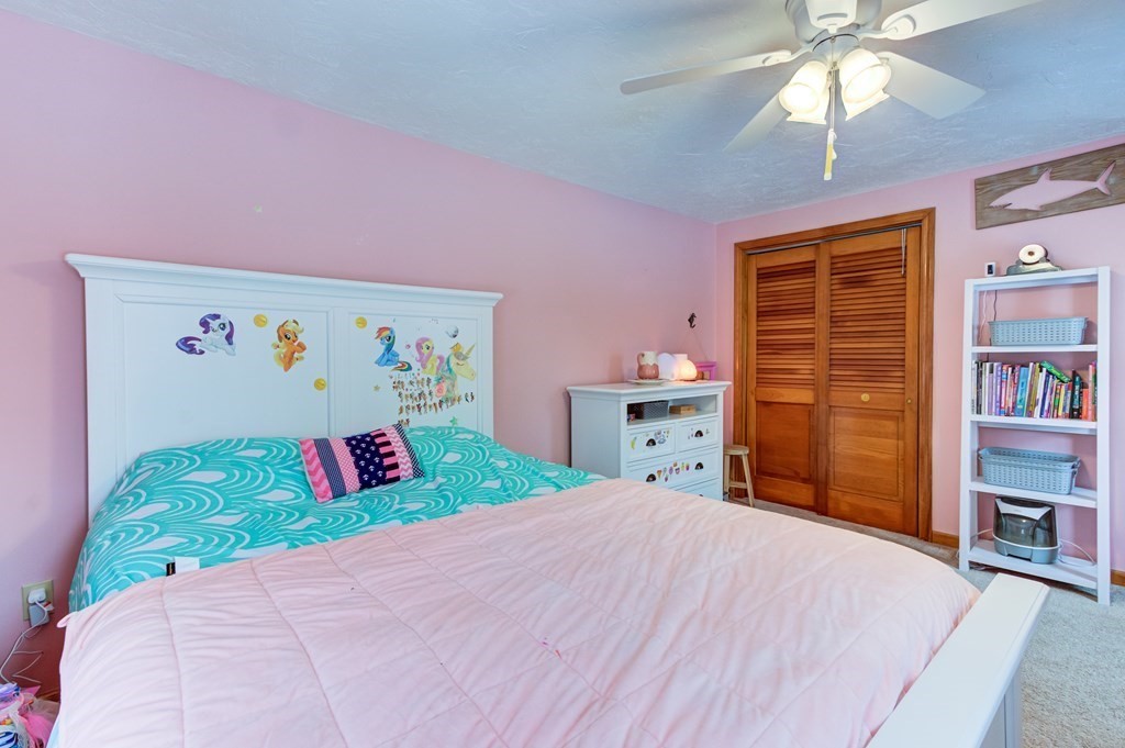 400 Sterling Road Holden, MA 01522 - Photo 33 of 42