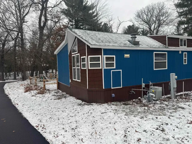 $169,900 | 139 Sugar Maple Circle, Unit 160, Wisconsin Dells, WI 53965