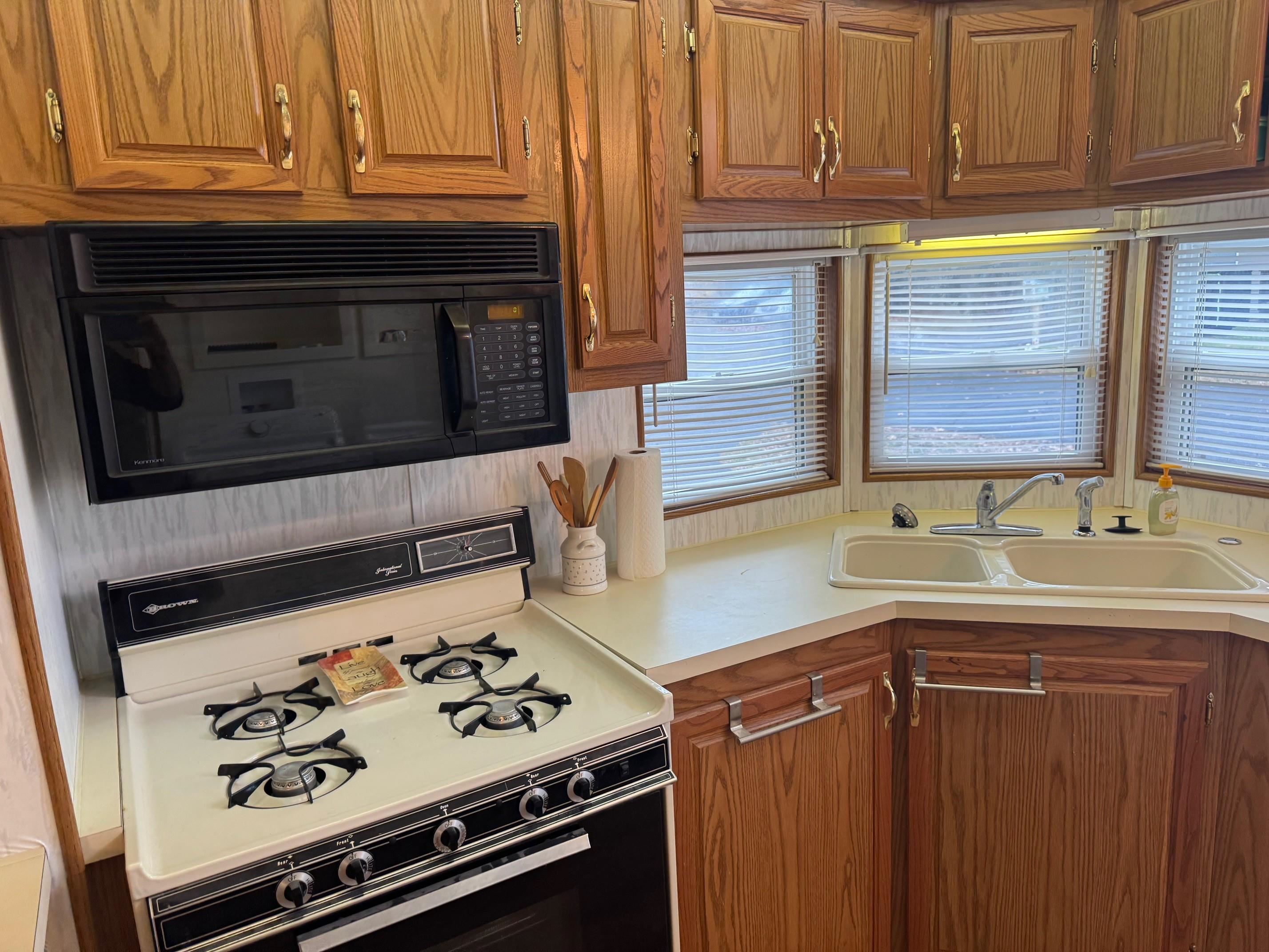 139 Sugar Maple Circle, Unit 160 Wisconsin Dells, WI 53965 - Photo 21 of 47