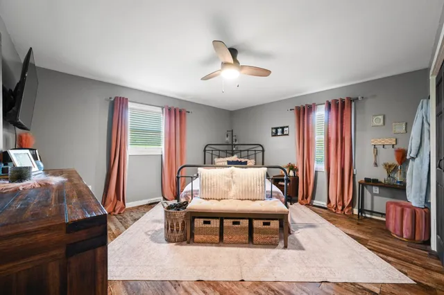 $439,900 | 1400 Highway 129, Versailles, IN 47042