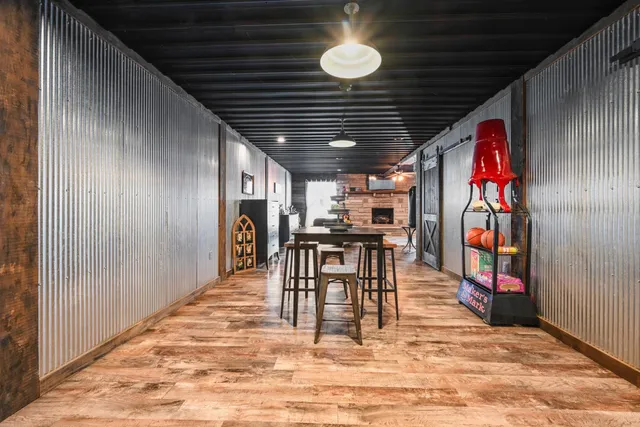 $439,900 | 1400 Highway 129, Versailles, IN 47042