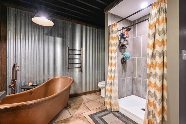 $439,900 | 1400 Highway 129, Versailles, IN 47042